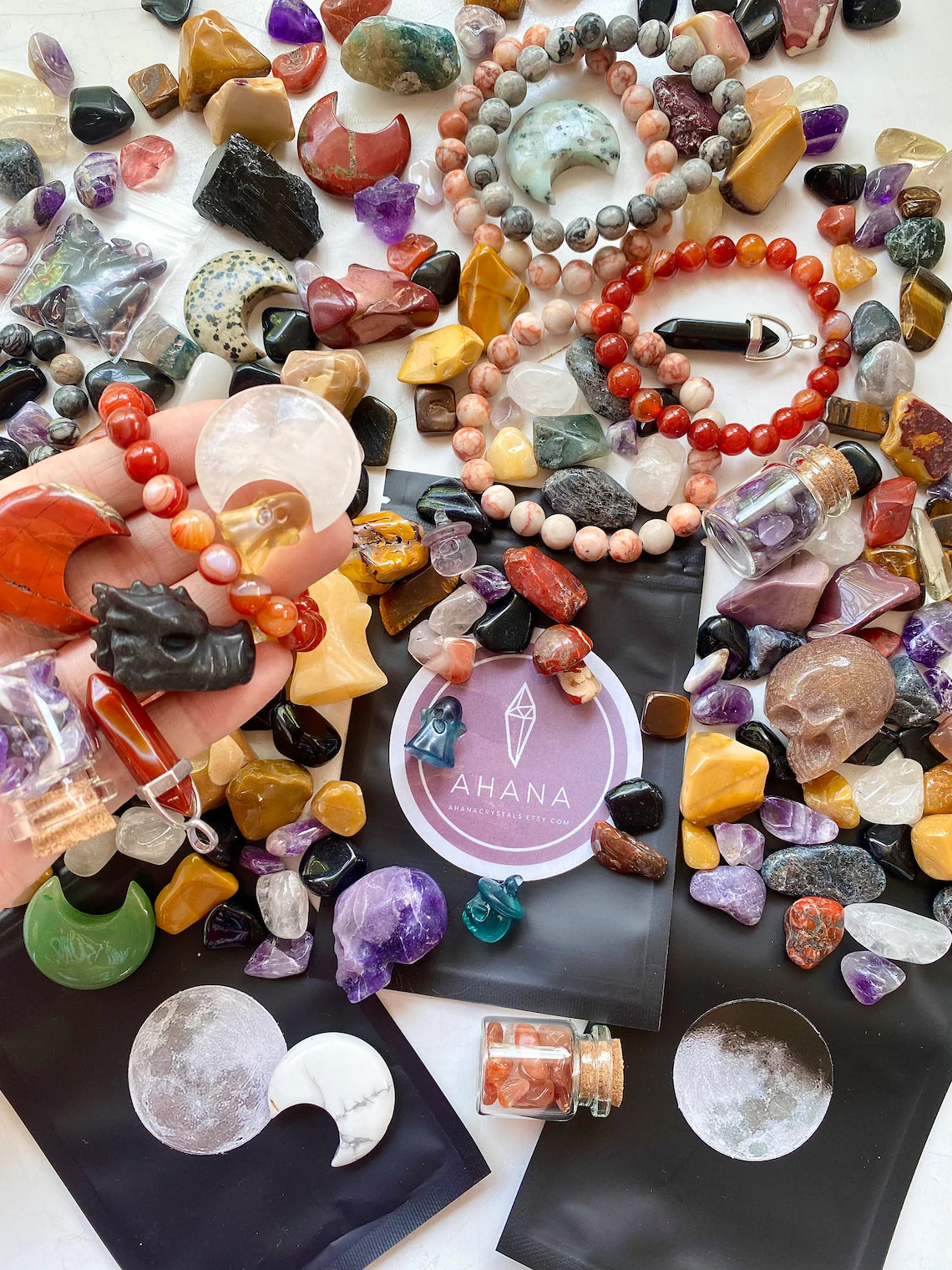 Spooky Scoops - Halloween-Themed Crystal Confetti (125g/4.5oz Pouch)