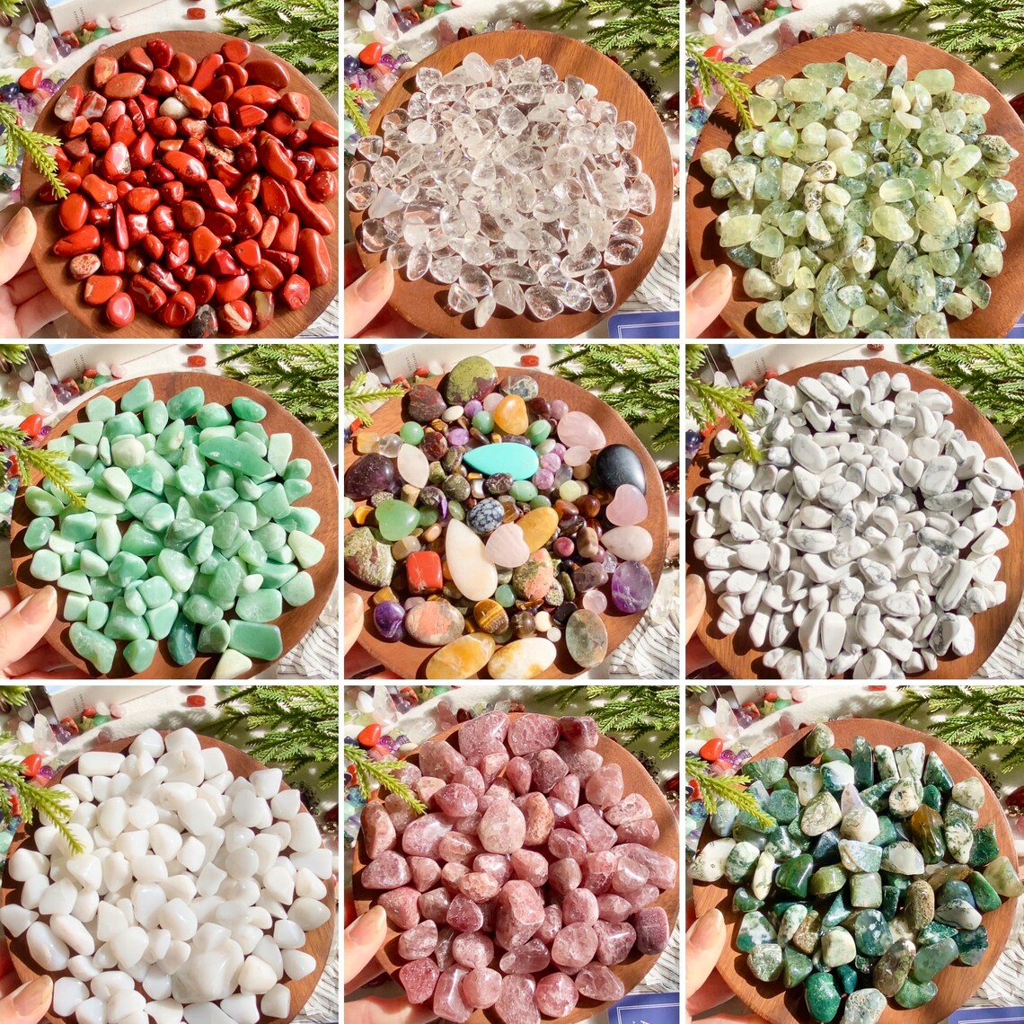 Santa Stocking Crystal Scoops - Holiday and Christmas Themed Crystal Confetti (125g 4-4.5oz pouch) Christmas Crystals Carvings Jewelry